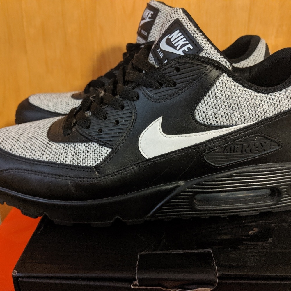 Shoes